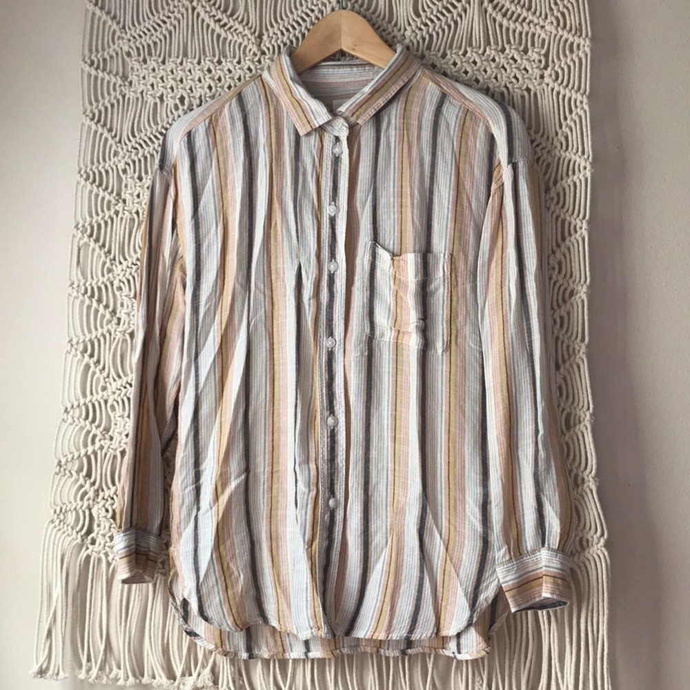 American Eagle small stripped cotton shirt